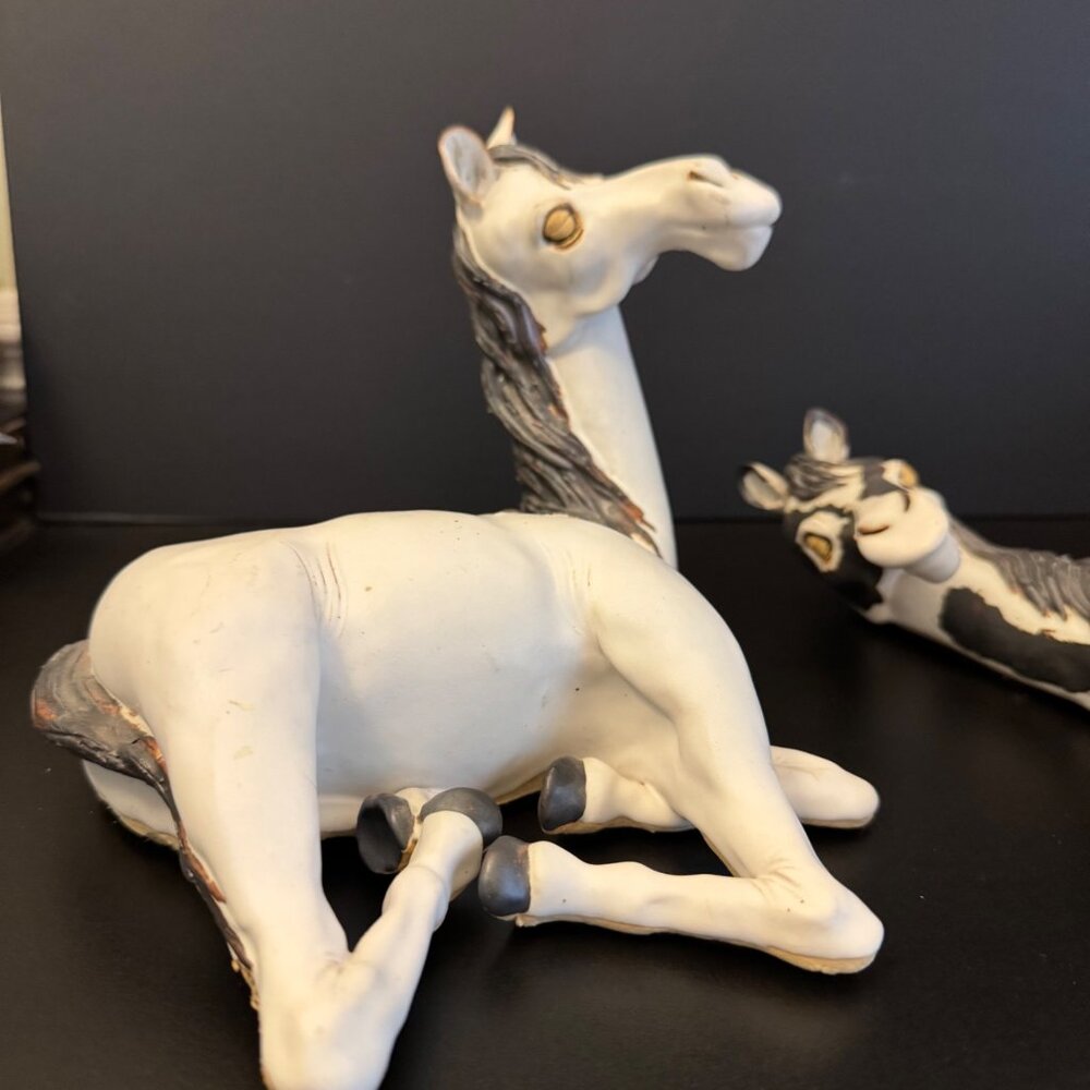 Handcrafted Ceramic Horse Figurines Set Of 2 Stamped Bier 2003 Painted White & G - Picture 4 of 16